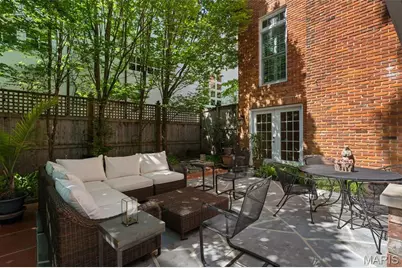 166 N Central Avenue, Clayton, MO 63105 - Photo 59