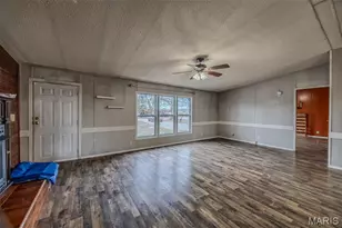 19456 Jewell Rd, Lebanon, MO 65536 - Photo 11