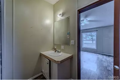 19456 Jewell Road, Lebanon, MO 65536 - Photo 23