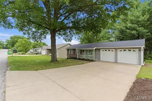 1894 Waybridge Ln, Fenton, MO 63026 - Photo 33