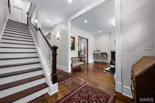 2745 Armand Pl, Saint Louis, MO 63104 - Photo 3