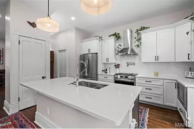 2745 Armand Place, Saint Louis, MO 63104 - Photo 13