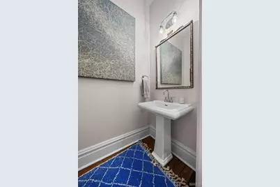 2745 Armand Place, Saint Louis, MO 63104 - Photo 17