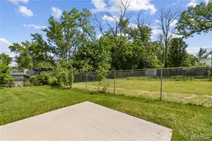 119 Monica Dr, Sunset Hills, MO 63127 - Photo 39