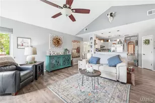 706 Hemingway Ln, Weldon Spring, MO 63304 - Photo 9