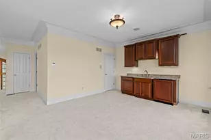 279 Greycliff Bluff Dr, Saint Louis, MO 63129 - Photo 51