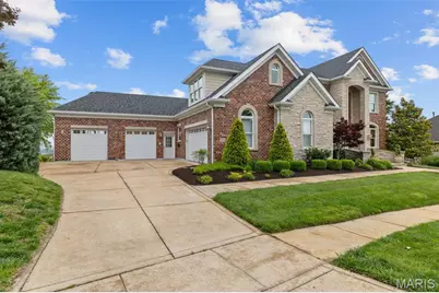 279 Greycliff Bluff Drive, Saint Louis, MO 63129 - Photo 11