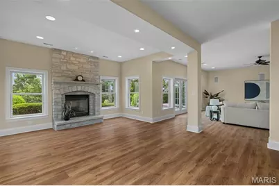 279 Greycliff Bluff Drive, Saint Louis, MO 63129 - Photo 77