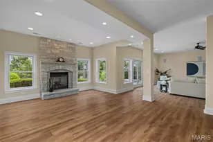 279 Greycliff Bluff Dr, Saint Louis, MO 63129 - Photo 77