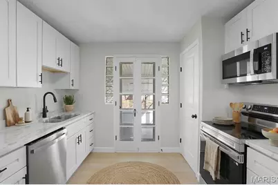 8636 Charlton Lane, Affton, MO 63123 - Photo 19