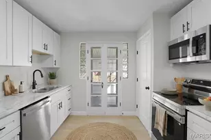 8636 Charlton Ln, Affton, MO 63123 - Photo 19