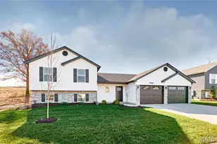 28535 Shallow Water Rd, Warrenton, MO 63383 - Photo 1