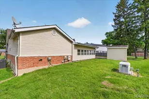 5 Blossomwood Ct, Florissant, MO 63033 - Photo 67