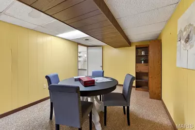 5 Blossomwood Court, Florissant, MO 63033 - Photo 53