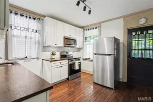 4614 S 39th St, Saint Louis, MO 63116 - Photo 9
