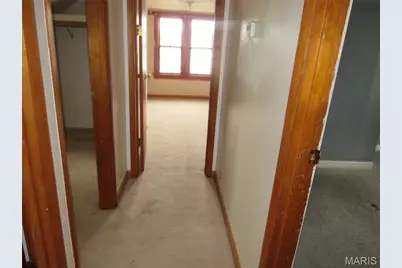 627 S Benton Avenue, Saint Charles, MO 63301 - Photo 13