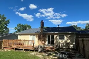 607 Garden Leaf Ct, Ballwin, MO 63011 - Photo 11