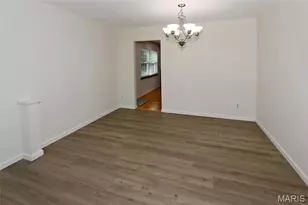 607 Garden Leaf Ct, Ballwin, MO 63011 - Photo 21