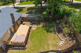 607 Garden Leaf Ct, Ballwin, MO 63011 - Photo 5