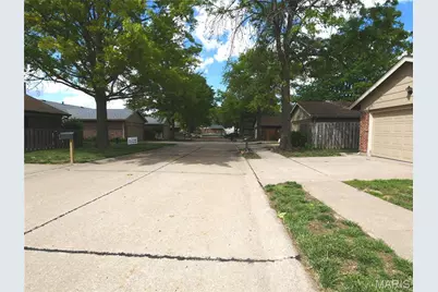 12228 Tarpon Drive, Florissant, MO 63033 - Photo 25