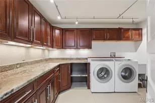 5745 Lindell Blvd, Saint Louis, MO 63112 - Photo 33