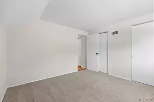 821 S Sappington Rd, Saint Louis, MO 63126 - Photo 35