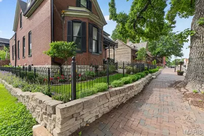 1050 S 4th Street, Saint Charles, MO 63301 - Photo 43