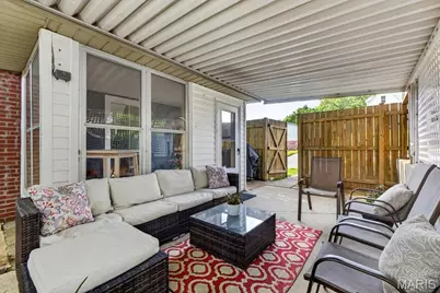 1050 S 4th Street, Saint Charles, MO 63301 - Photo 29