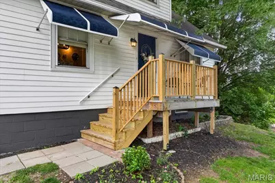 1050 S 4th Street, Saint Charles, MO 63301 - Photo 3