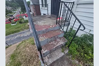 7110 Dawson Place, Saint Louis, MO 63136 - Photo 3