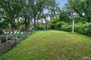 7110 Dawson Pl, Saint Louis, MO 63136 - Photo 5
