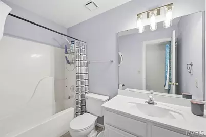 4334 Southview Way Drive, Saint Louis, MO 63129 - Photo 19
