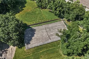 1984 Green Glen Dr, Kirkwood, MO 63122 - Photo 33