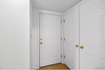 1984 Green Glen Drive #301, Kirkwood, MO 63122 - Photo 11