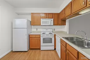 1984 Green Glen Dr, Kirkwood, MO 63122 - Photo 13