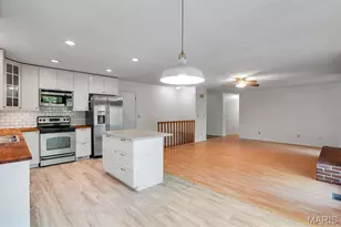 809 Corey Ct, Wentzville, MO 63385 - Photo 5