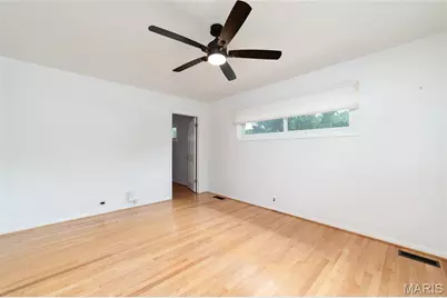 422 Barron Lane, Webster Groves, MO 63119 - Photo 11