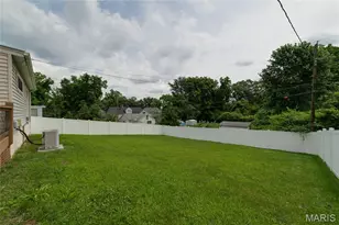 422 Barron Ln, Webster Groves, MO 63119 - Photo 25