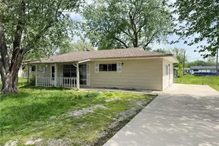 446 Kathryn Dr, Arnold, MO 63010 - Photo 1