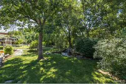 6021 Bissonnet Court, Saint Louis, MO 63129 - Photo 9