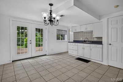 6021 Bissonnet Court, Saint Louis, MO 63129 - Photo 33