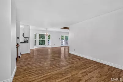 6021 Bissonnet Court, Saint Louis, MO 63129 - Photo 5