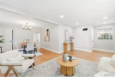 5464 Lindenwood Avenue, Saint Louis, MO 63109 - Photo 7