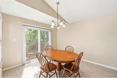 1145 Claycrest Circle, Saint Charles, MO 63304 - Photo 19