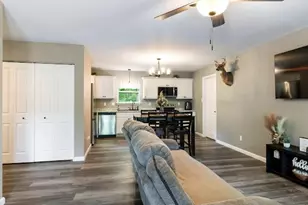 400 E Plattin St, De Soto, MO 63020 - Photo 11