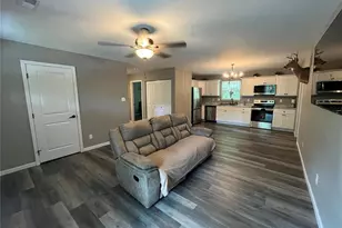 400 E Plattin St, De Soto, MO 63020 - Photo 25