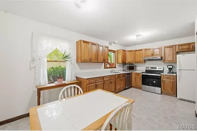 914 Westbrook Drive, Warrenton, MO 63383 - Photo 9