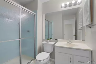 12907 Springdale Village Drive, Unincorporated, MO 63146 - Photo 17