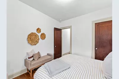 7739 Dale Avenue, Saint Louis, MO 63117 - Photo 13