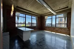 2201 Locust St, Saint Louis, MO 63103 - Photo 29